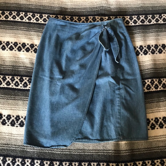 Vintage Dresses & Skirts - Vintage wrap skirt